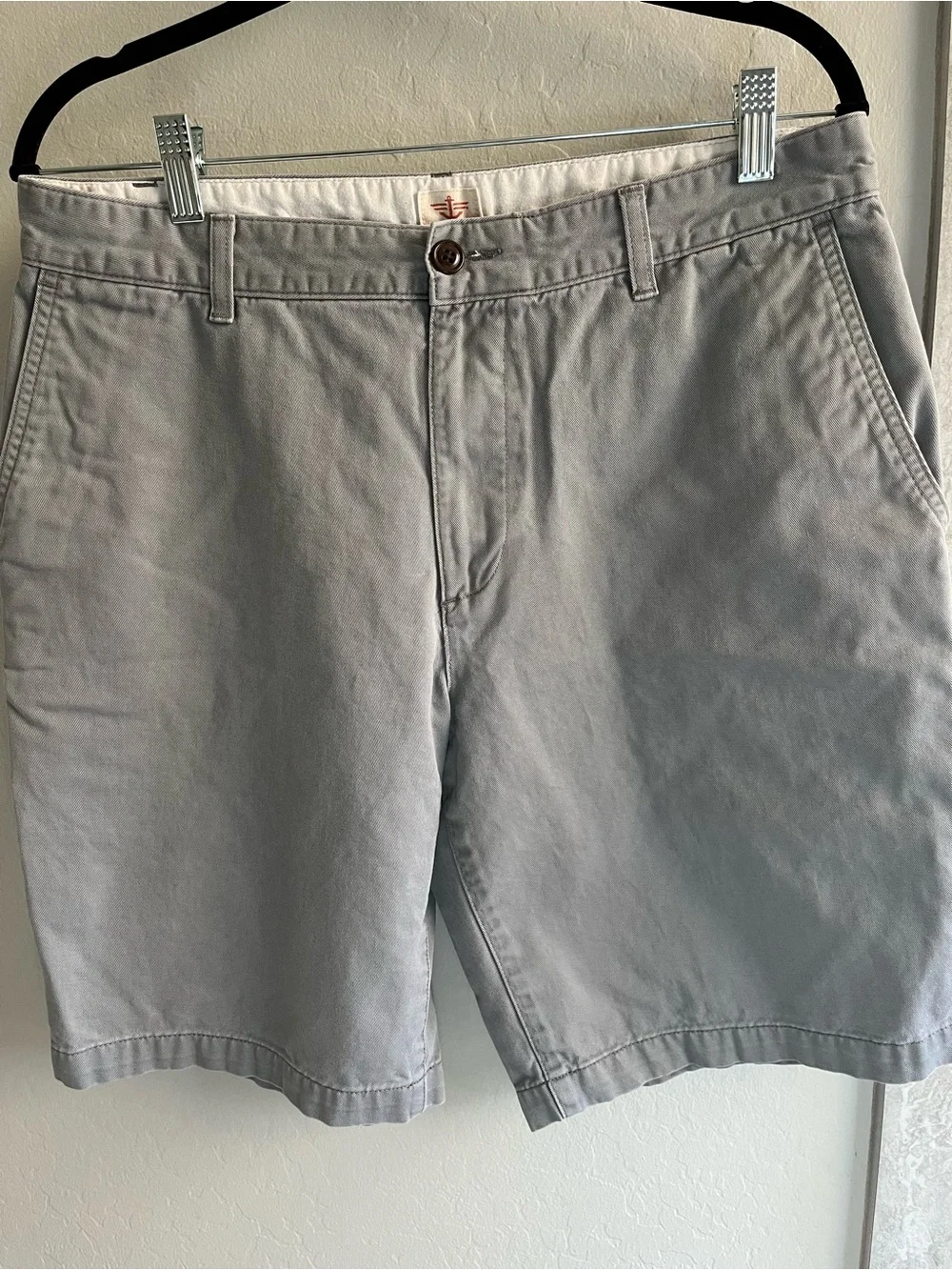 Dockers Men's Flat Front Chino Shorts in Light Gray, 33 Waist